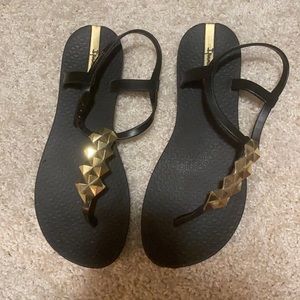 Ipanema sandals